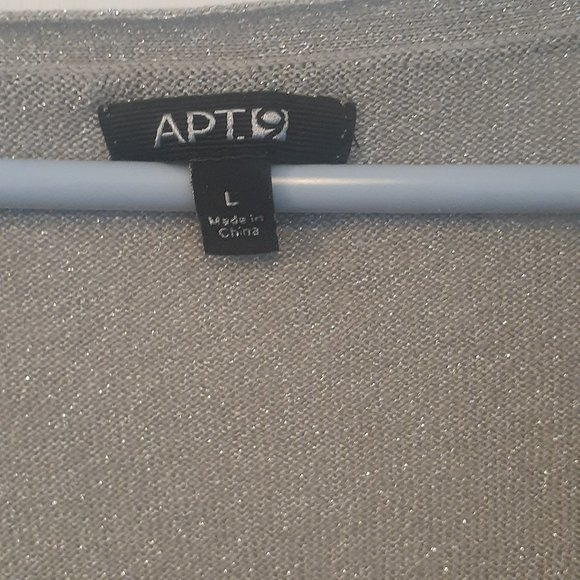 Cardigan - Picture 2 of 3